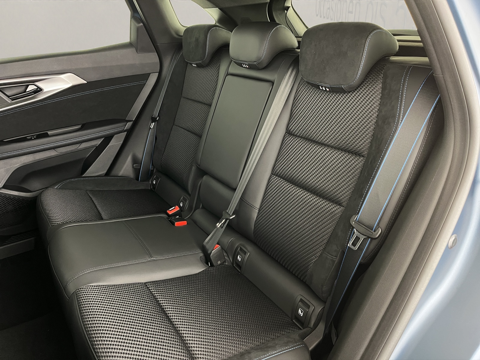 RENAULT Austral 1.2 E-Tech esprit Alpine-image-16