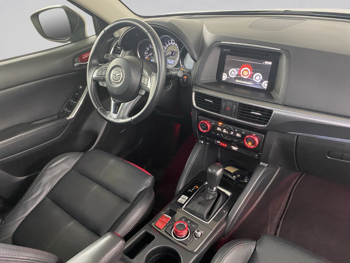 MAZDA CX-5 2.5 Revolution AWD Skyactive-G Automatic-image-22
