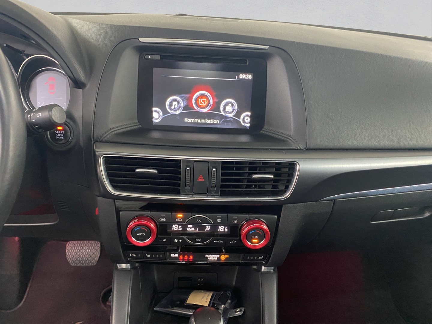 MAZDA CX-5 2.5 Revolution AWD Skyactive-G Automatic-image-14