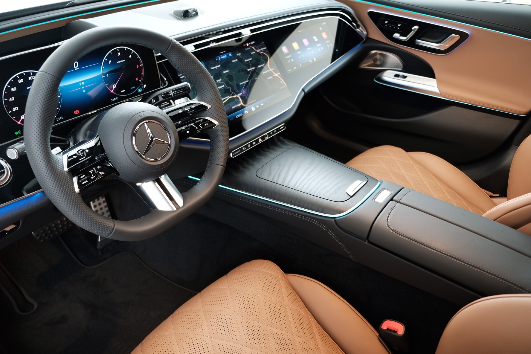 MERCEDES-BENZ E 450 d T 4Matic 9G-Tronic-image-8