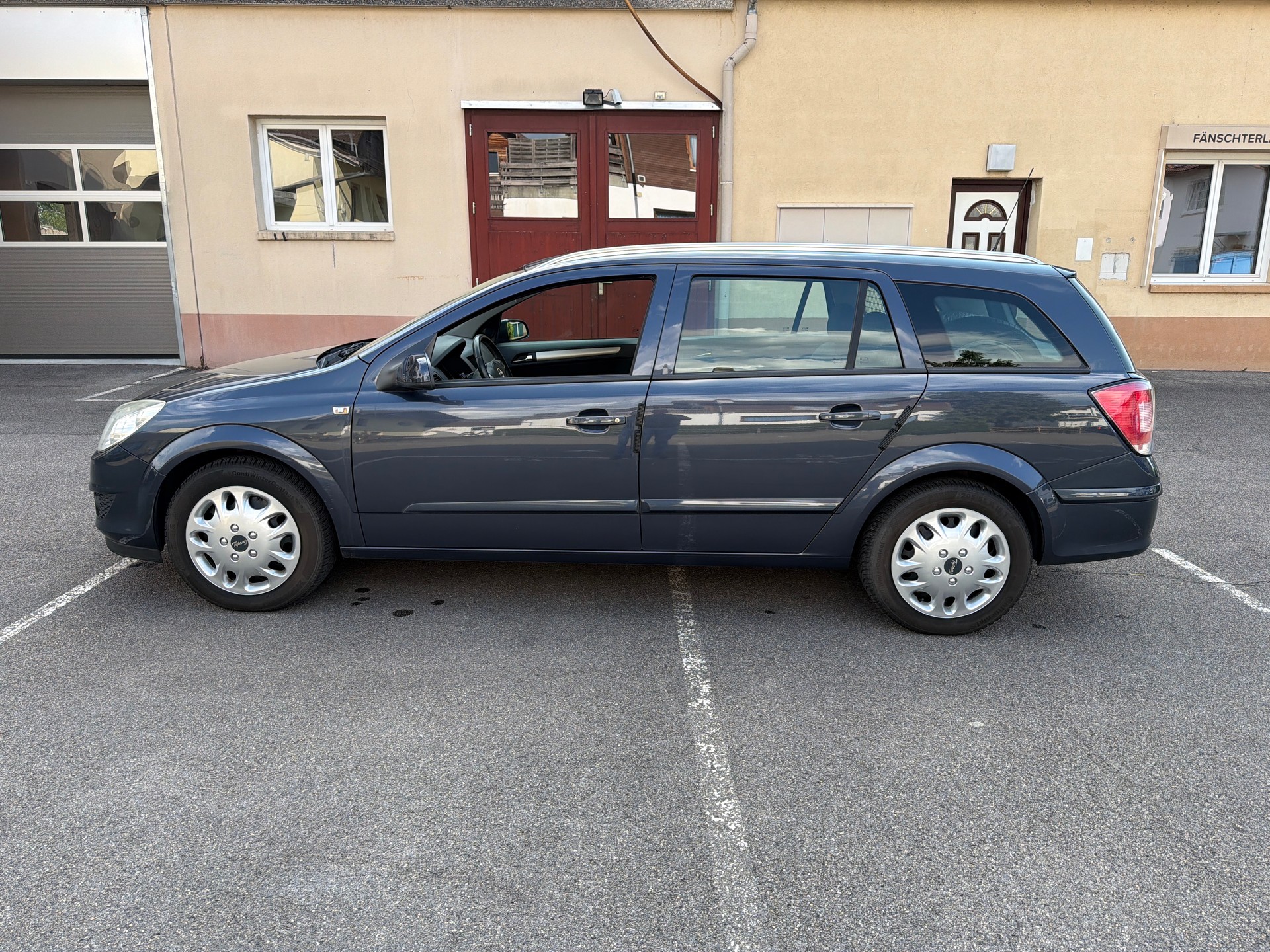 OPEL Astra Caravan 1.6i 16V Diamond-image-1