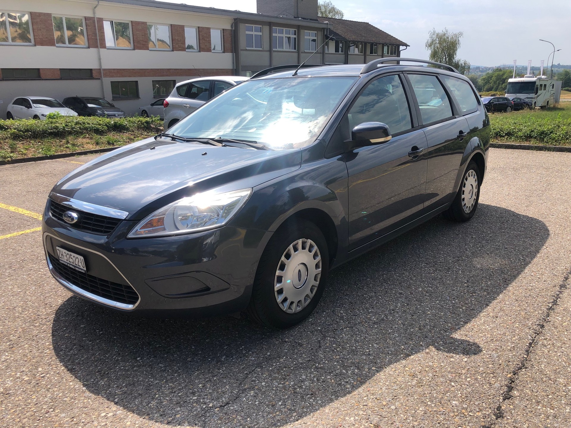 FORD Focus 1.6i VCT Carving-image-0