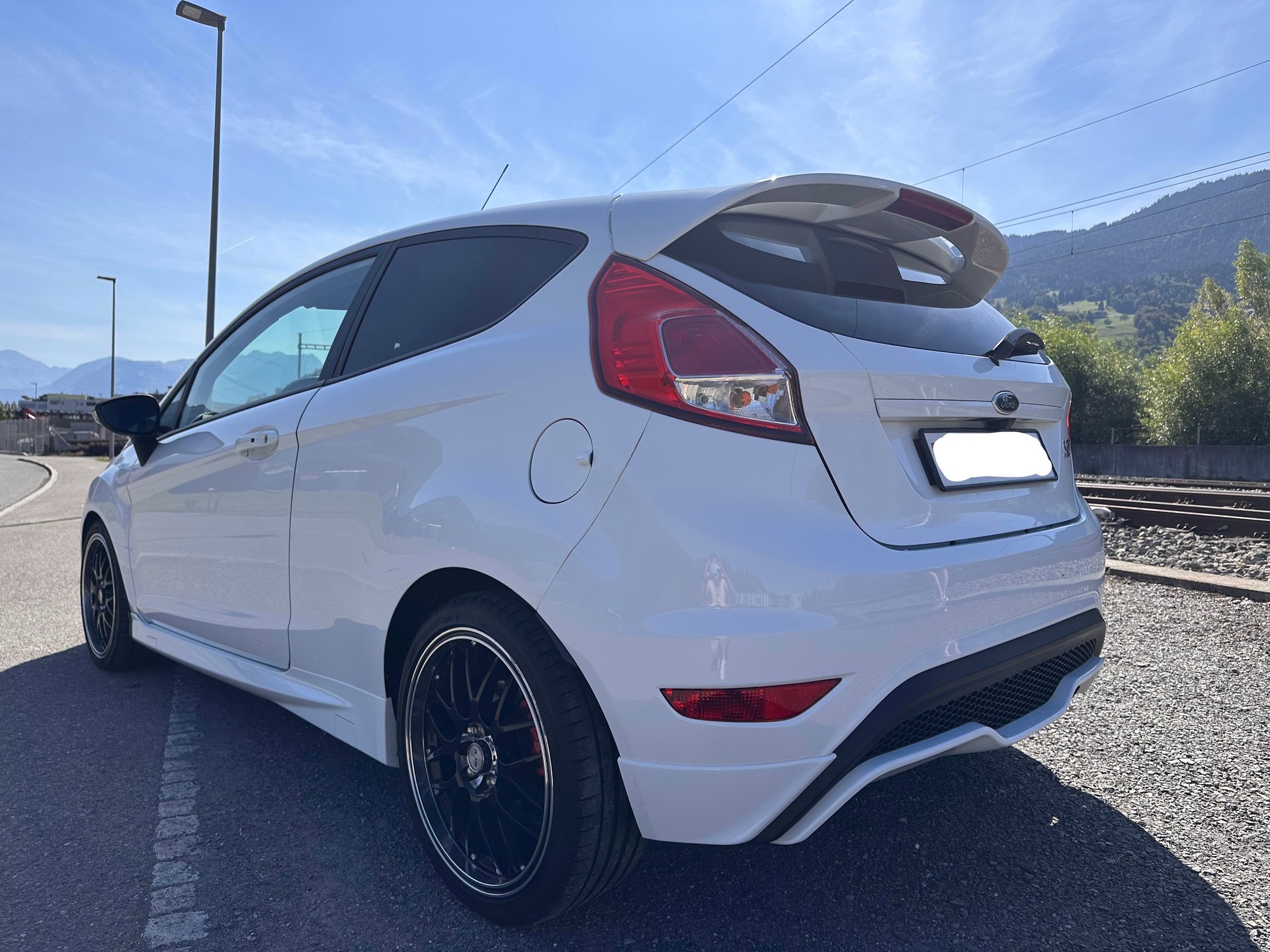 FORD 1.6 EcoB ST-2-image-3
