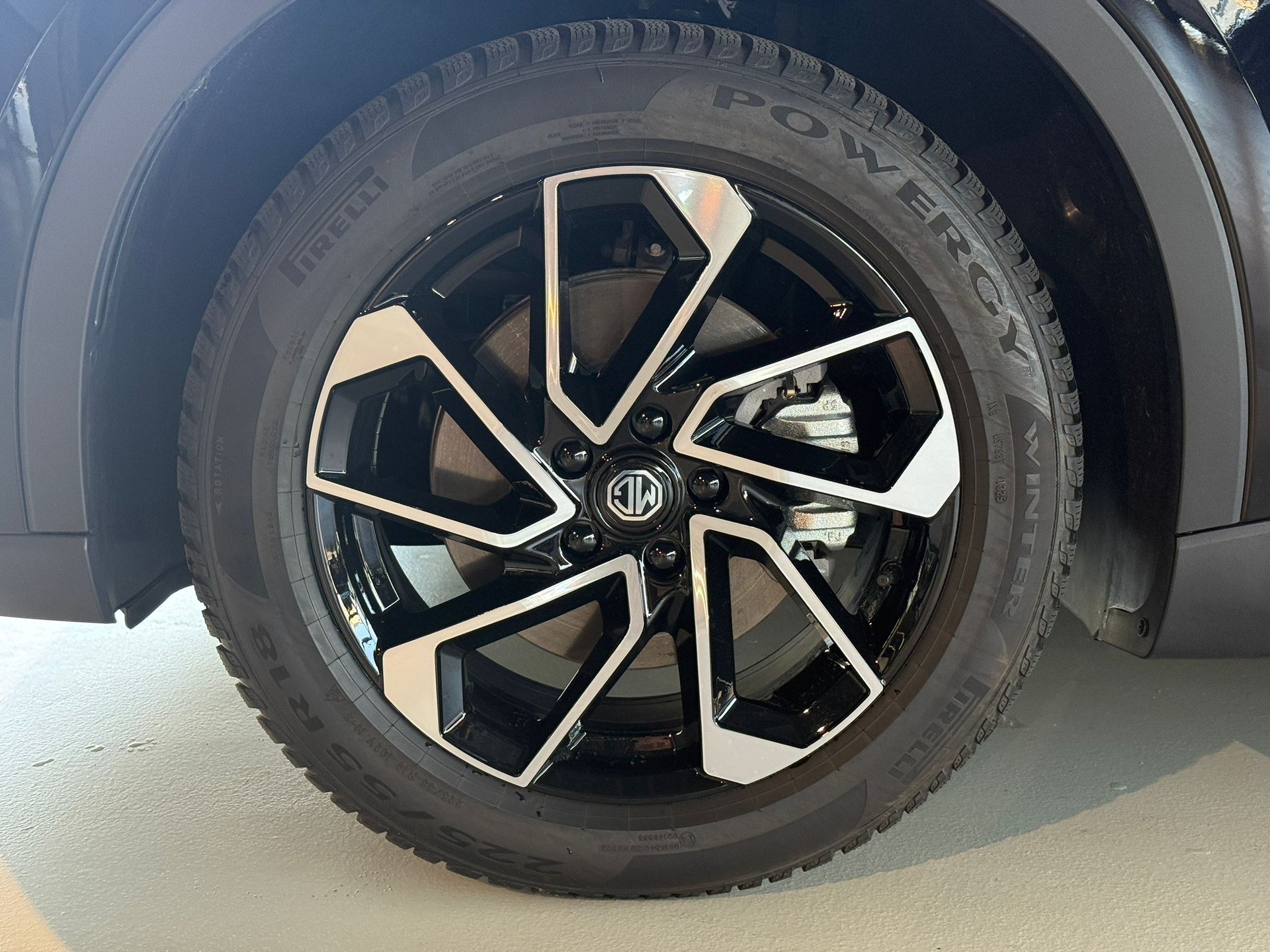 MG S5 EV 64kWh Luxury-image-21