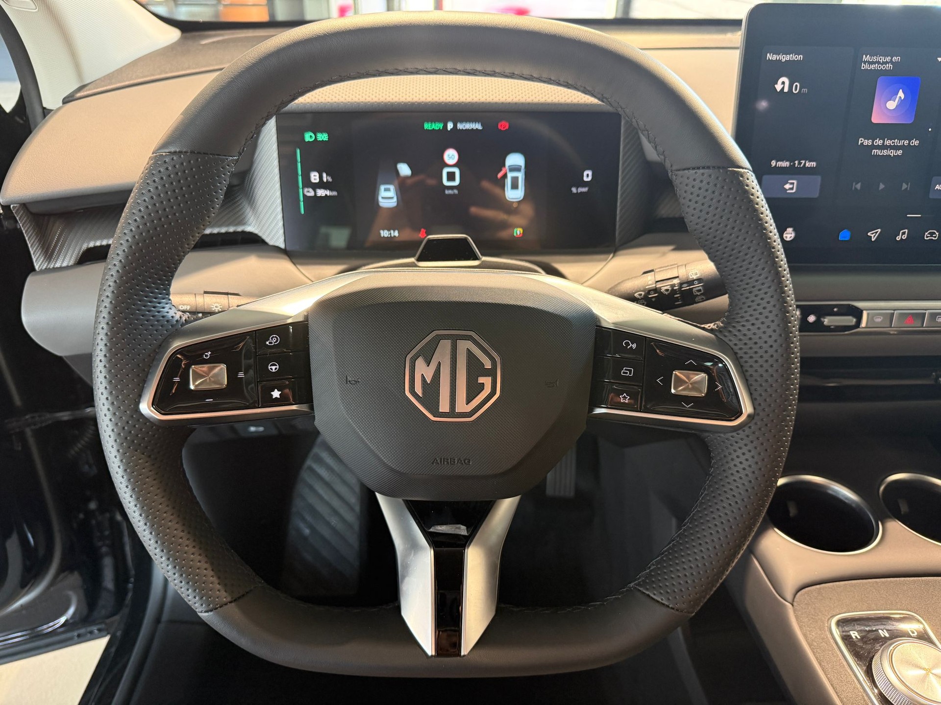 MG S5 EV 64kWh Luxury-image-12