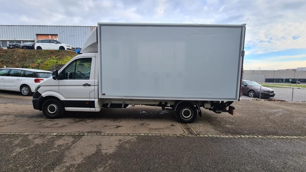 VW Crafter 35 2.0 TDI Entry L4 4Motion ** 3-Plätzer ** RF-Kamera ** Klimaanlage ** Mit Hebebühne ** Ab MFK ** Nutz-600kg **-image-3