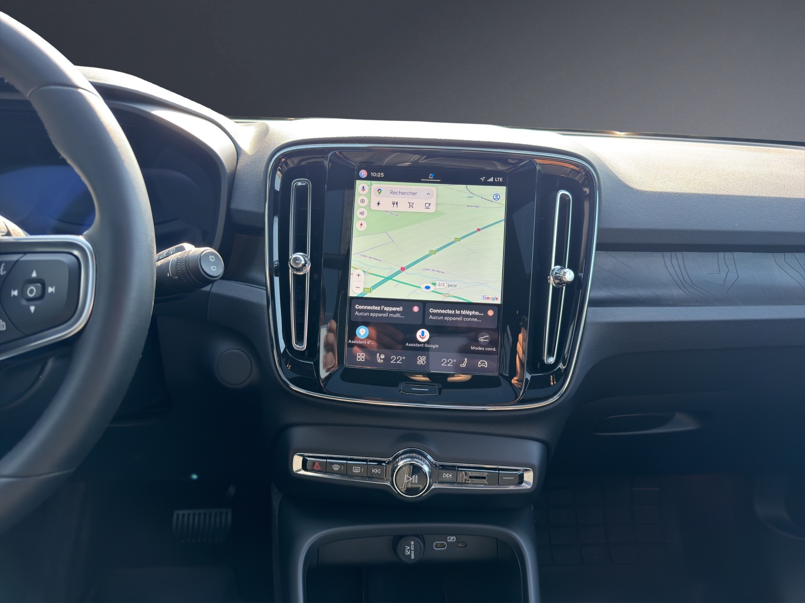 VOLVO EX40 82kWh Twin Motor Performance AWD Ultra-image-8