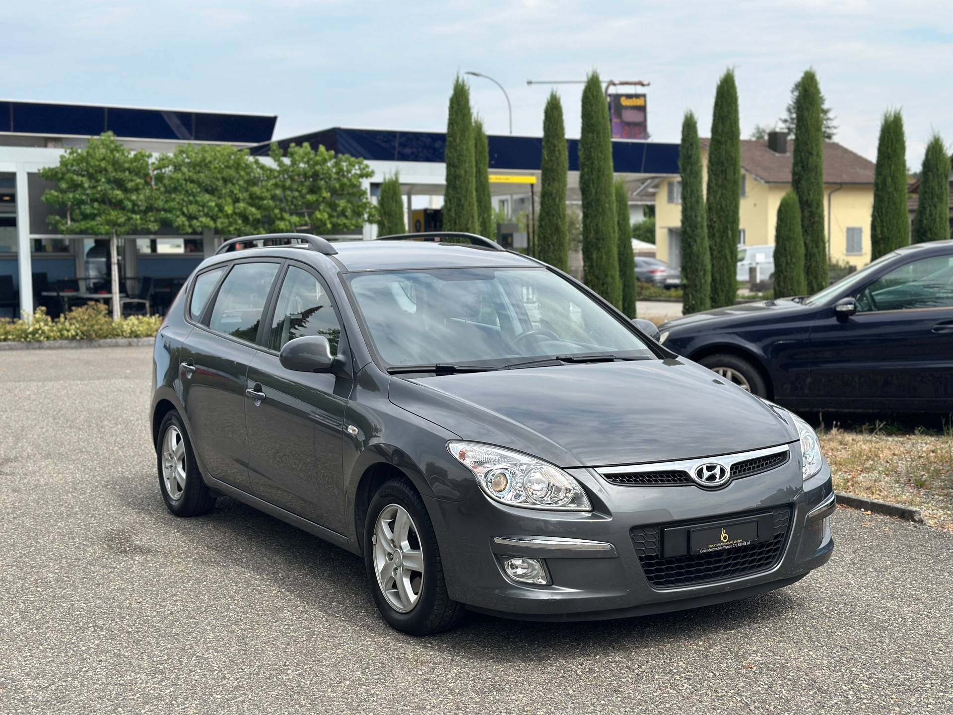 HYUNDAI i30 Wagon 1.6 CRDi Style Automatic-image-0