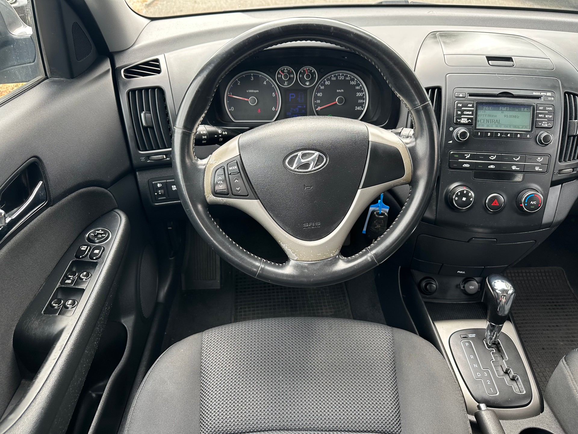 HYUNDAI i30 Wagon 1.6 CRDi Style Automatic-image-7