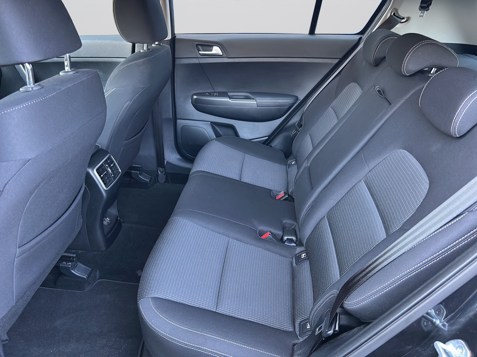 KIA Sportage 1.6CRDi Po20 4WD-image-7