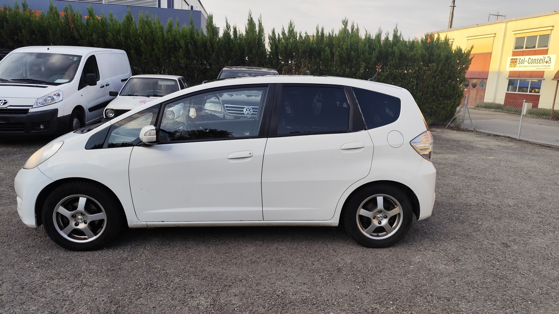 HONDA JAZZ-image-3