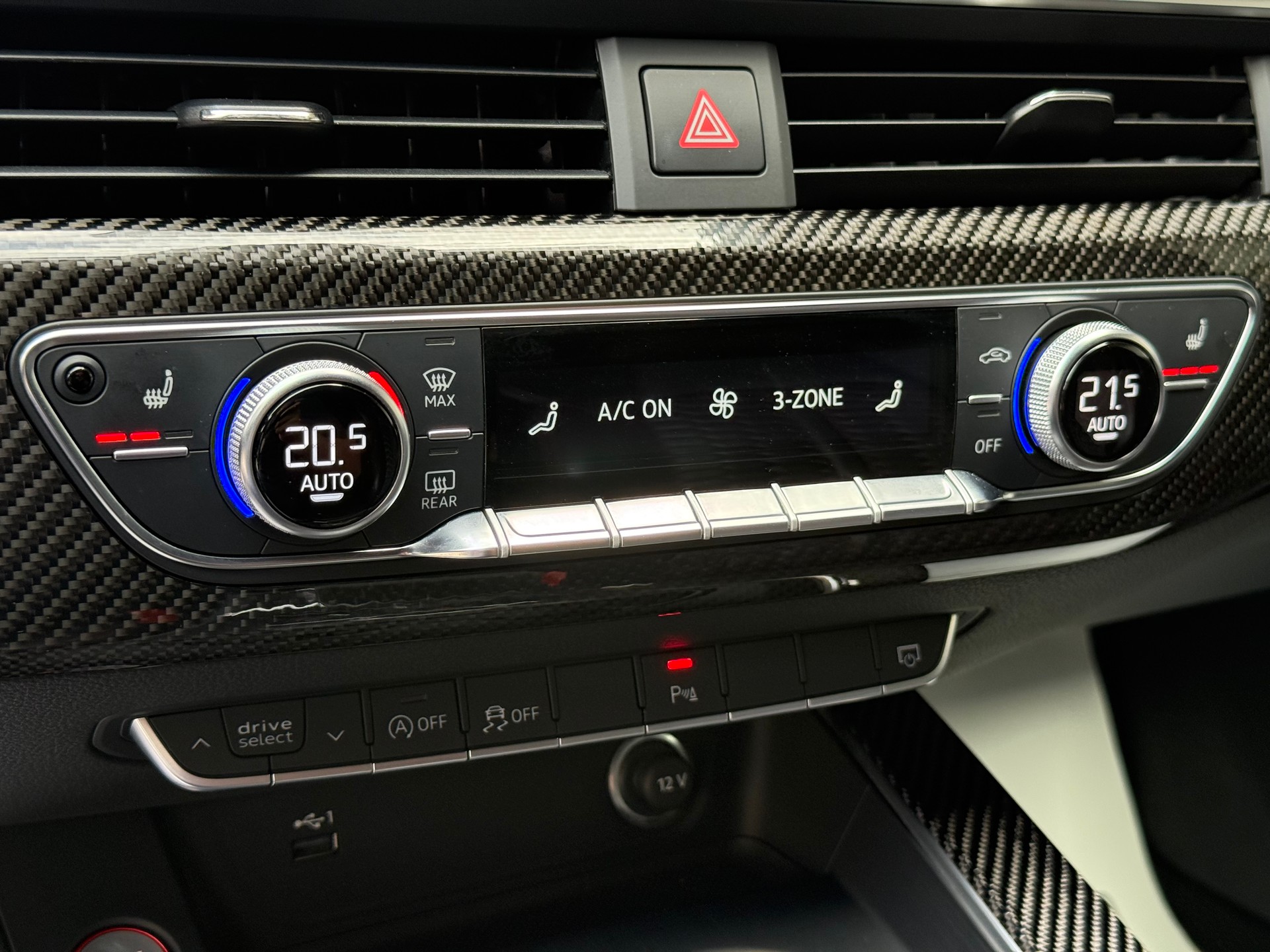 AUDI RS4 Avant 2.9 TFSI quattro tiptronic-image-20