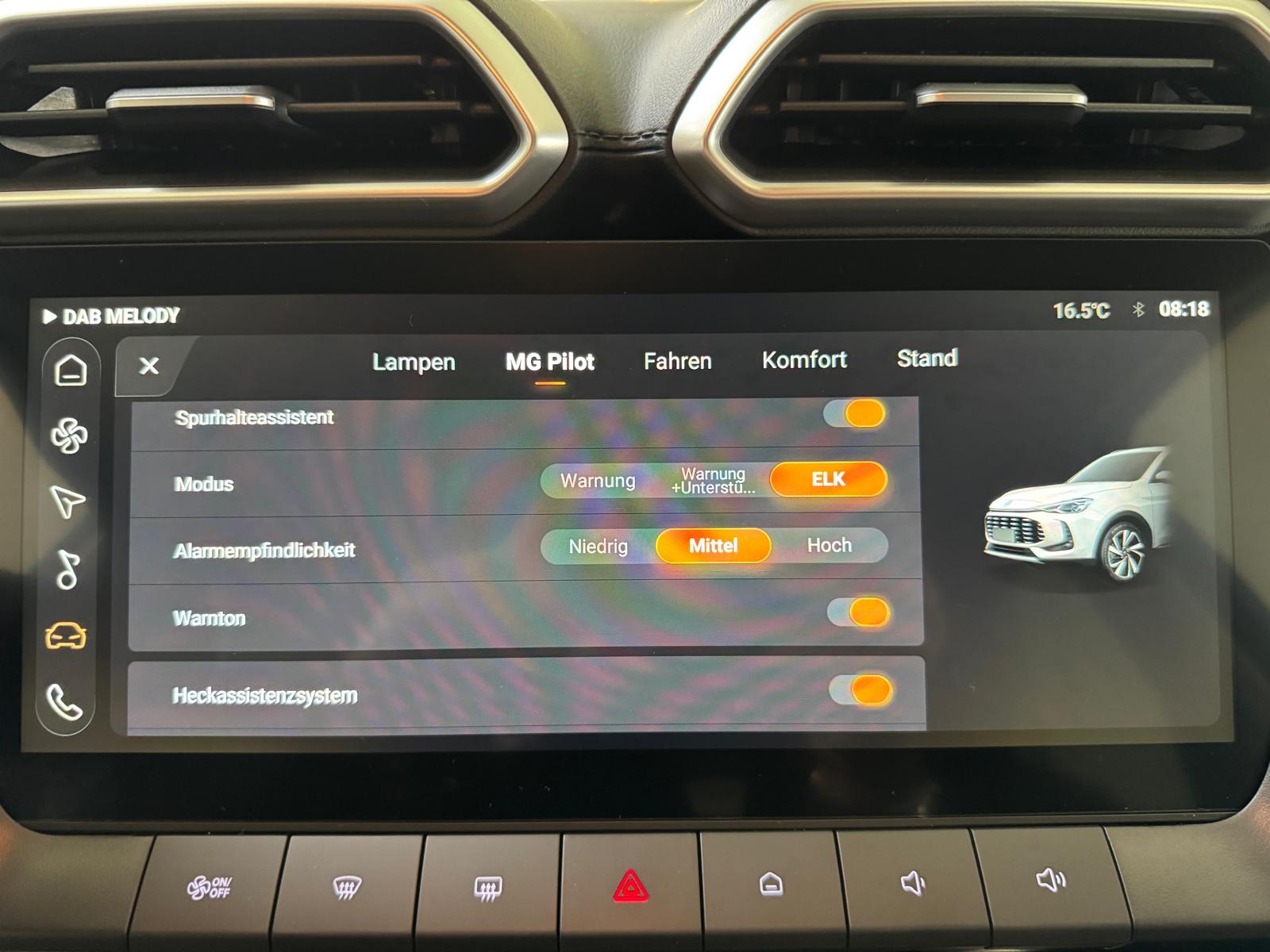 MG ZS 1.5 Hybrid+ Luxury-image-19
