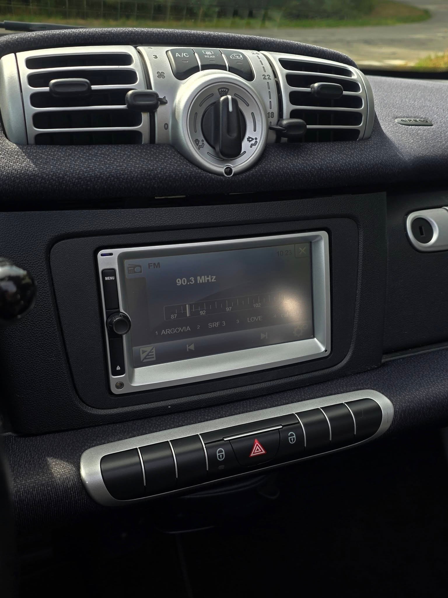 SMART fortwo pure mhd softip-image-11