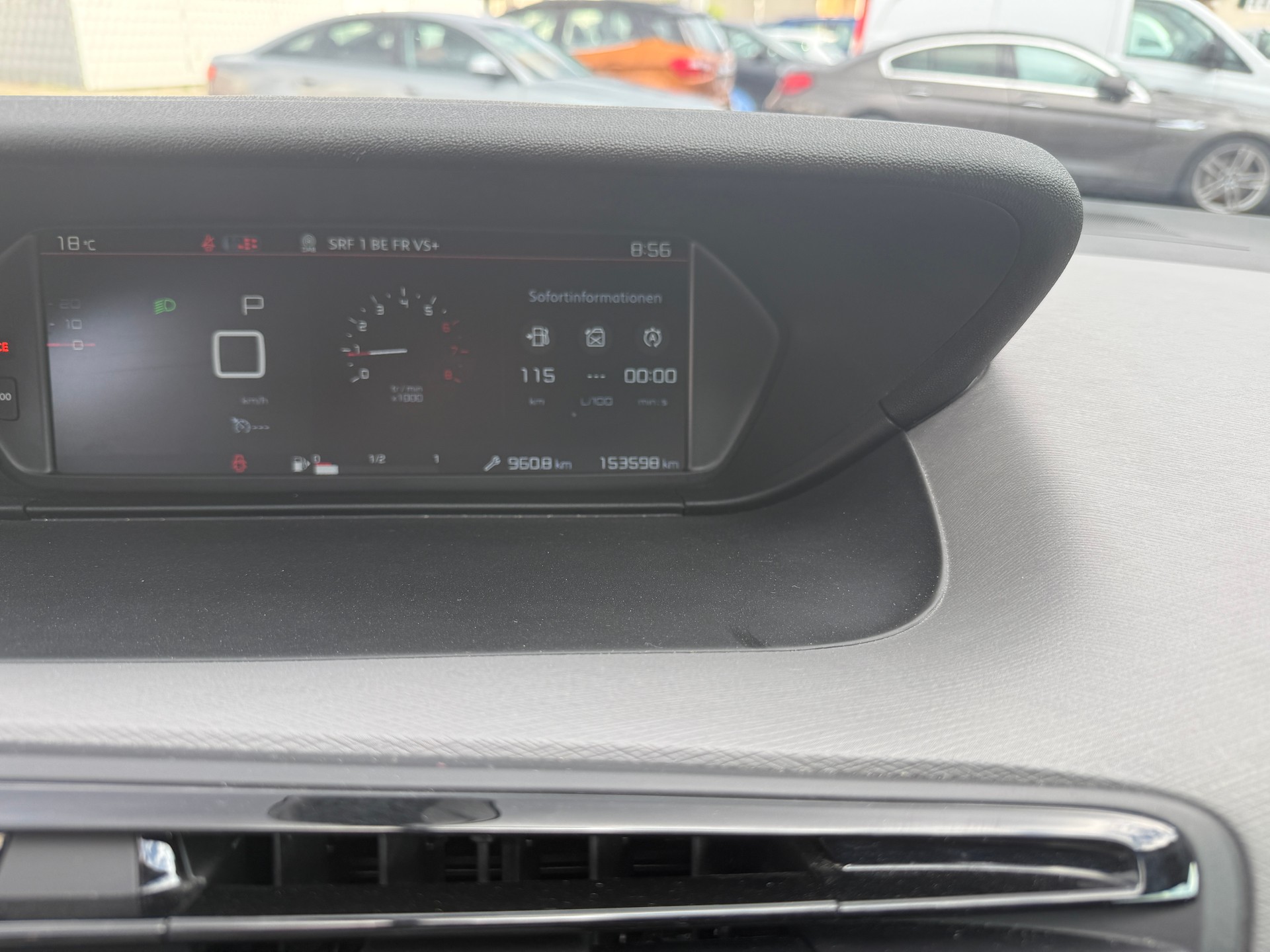 CITROEN Grand C4 Picasso 1.2 Pure Tech Feel Edition EAT6-image-10