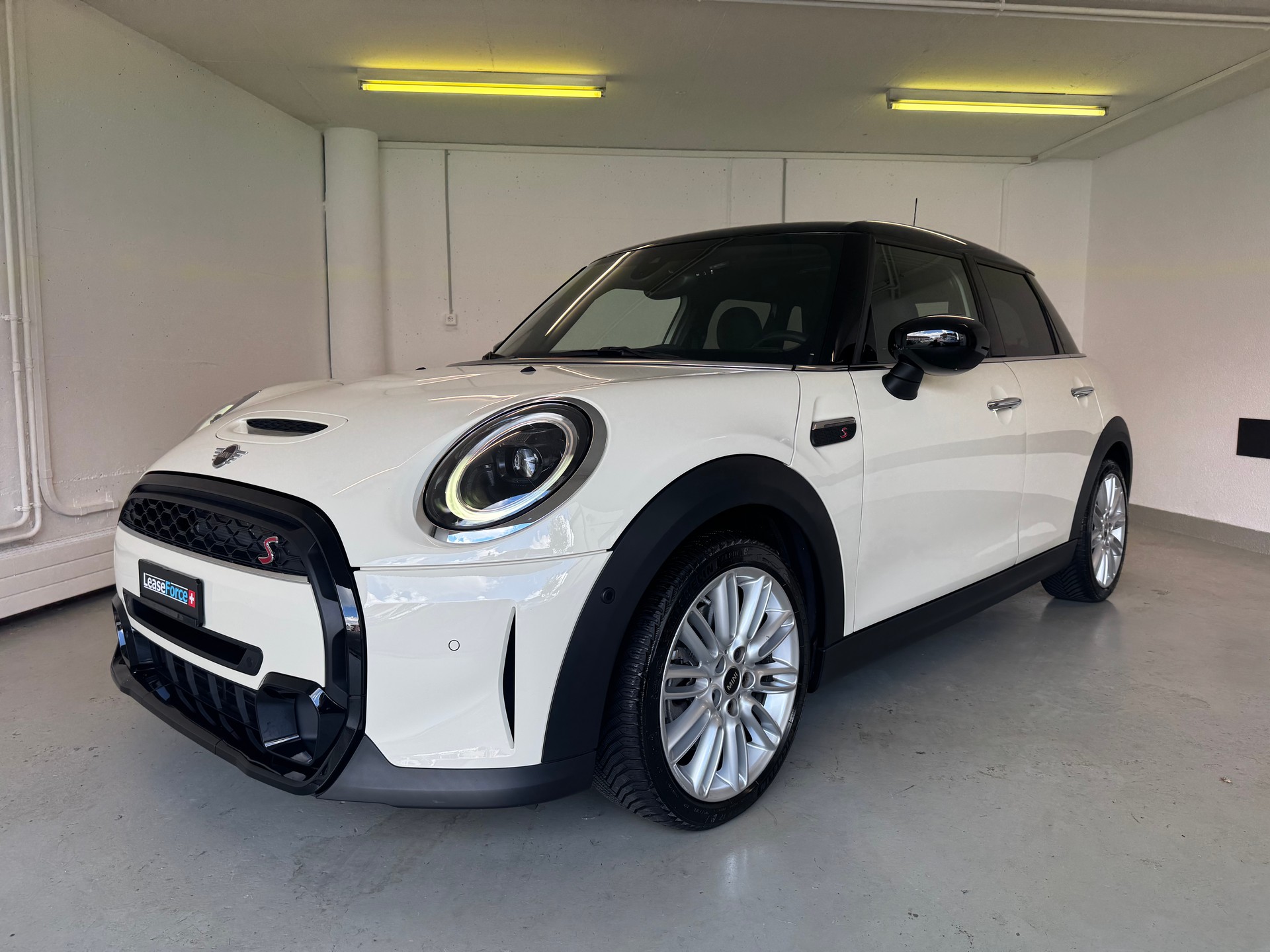 MINI Cooper S Steptronic DKG-image-1