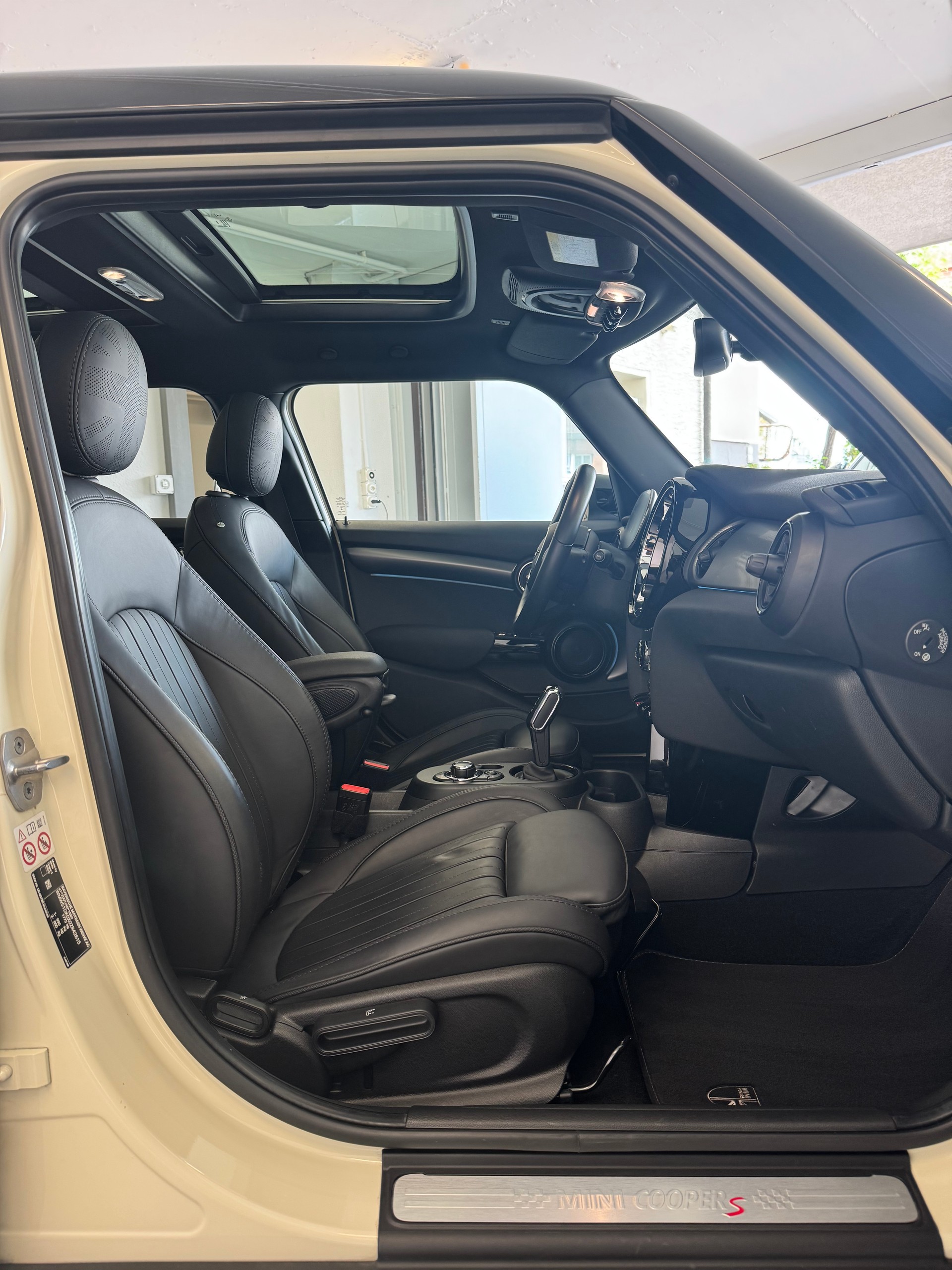 MINI Cooper S Steptronic DKG-image-6