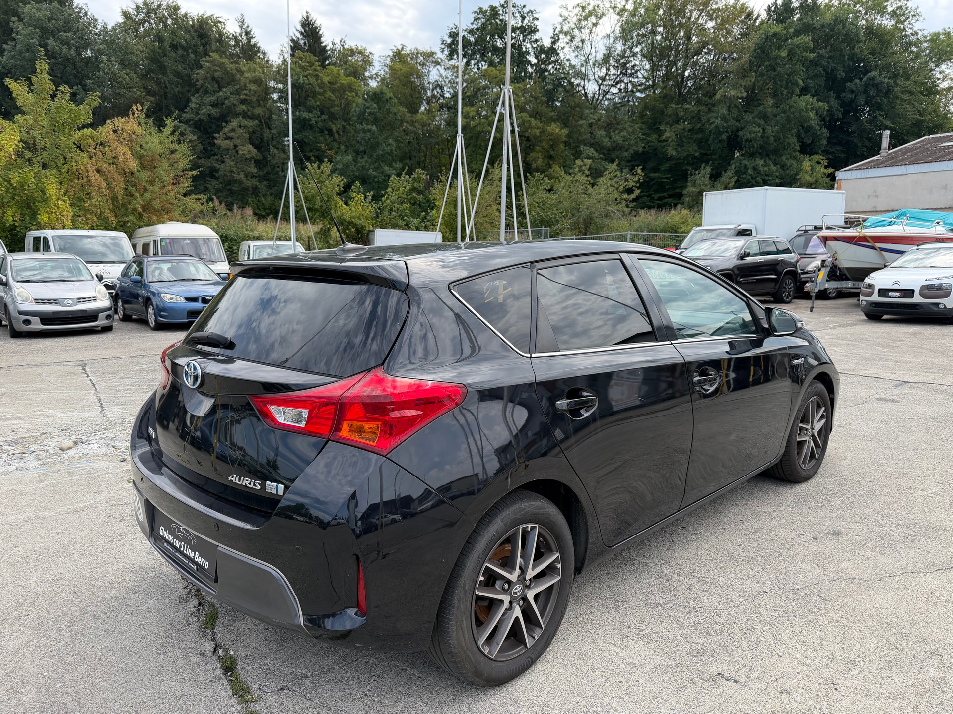 TOYOTA Auris 1.8 16V HSD Linea Luna-image-3