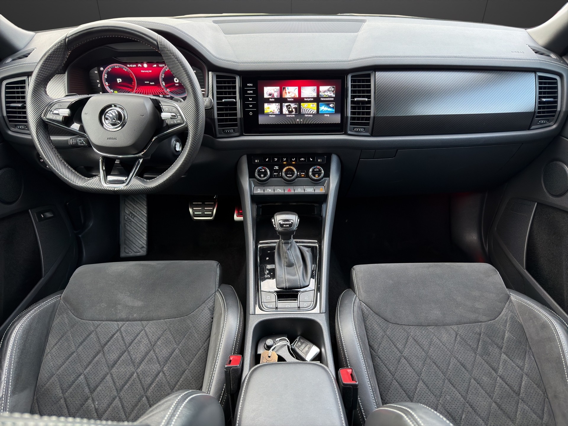 SKODA Kodiaq 2.0 TDI CR SportLine 4x4 DSG-image-10