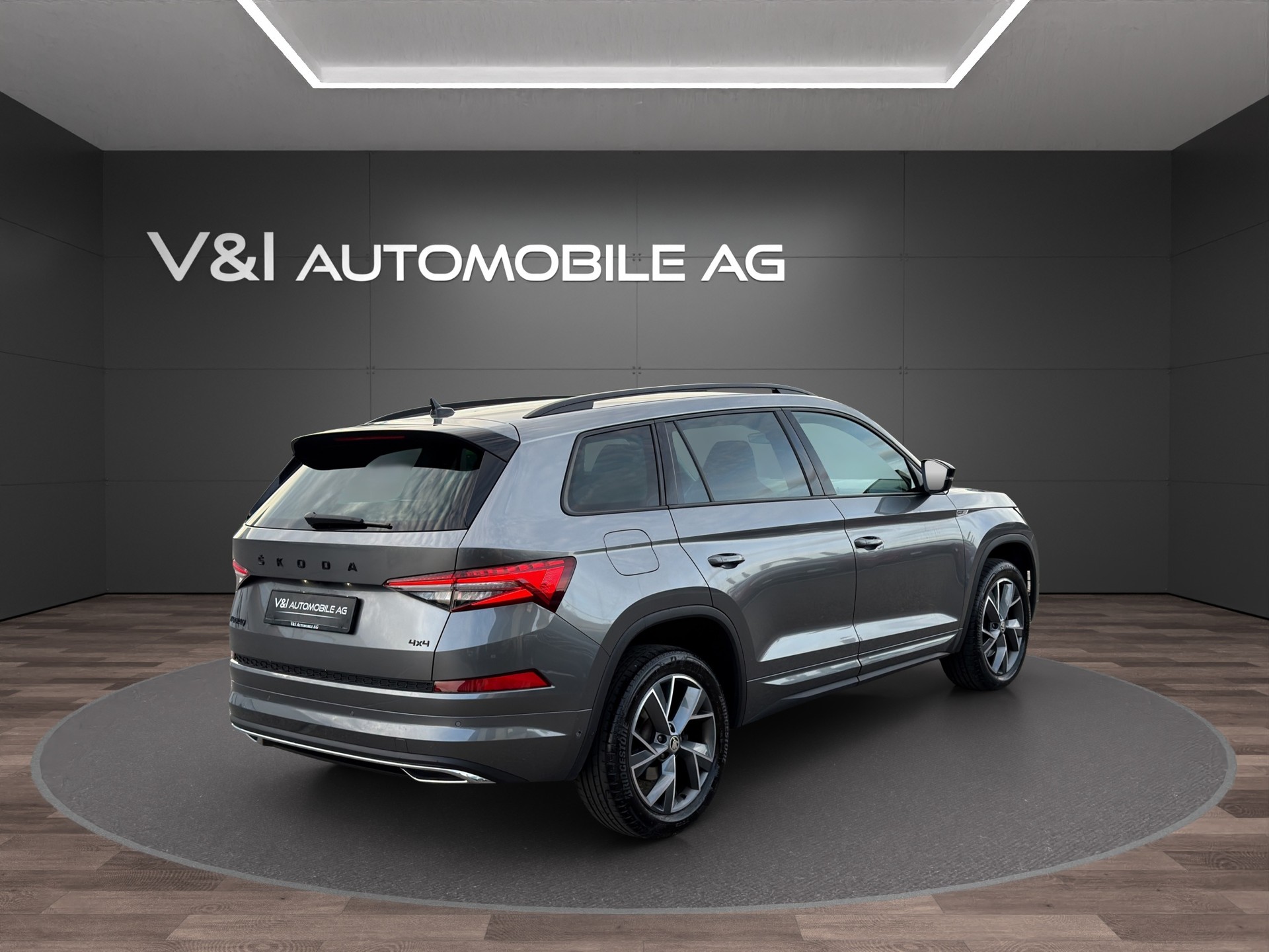 SKODA Kodiaq 2.0 TDI CR SportLine 4x4 DSG-image-4