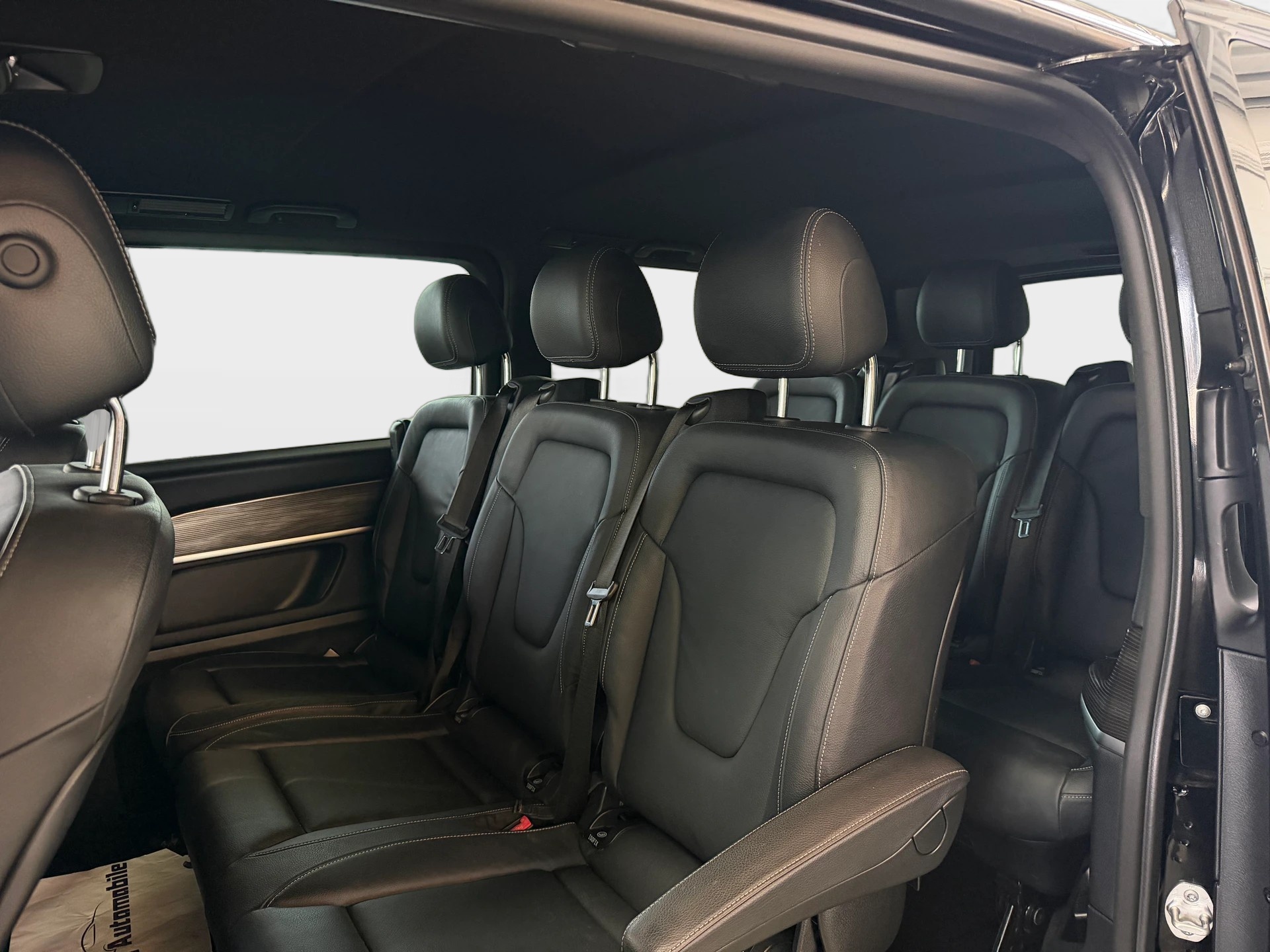MERCEDES-BENZ V 300 d extralang Avantgarde 9G-Tronic | Ab MFK 01.2026 | Mercedes Garantie | Elektrische Türen L+R | 8-Plätzer-image-11