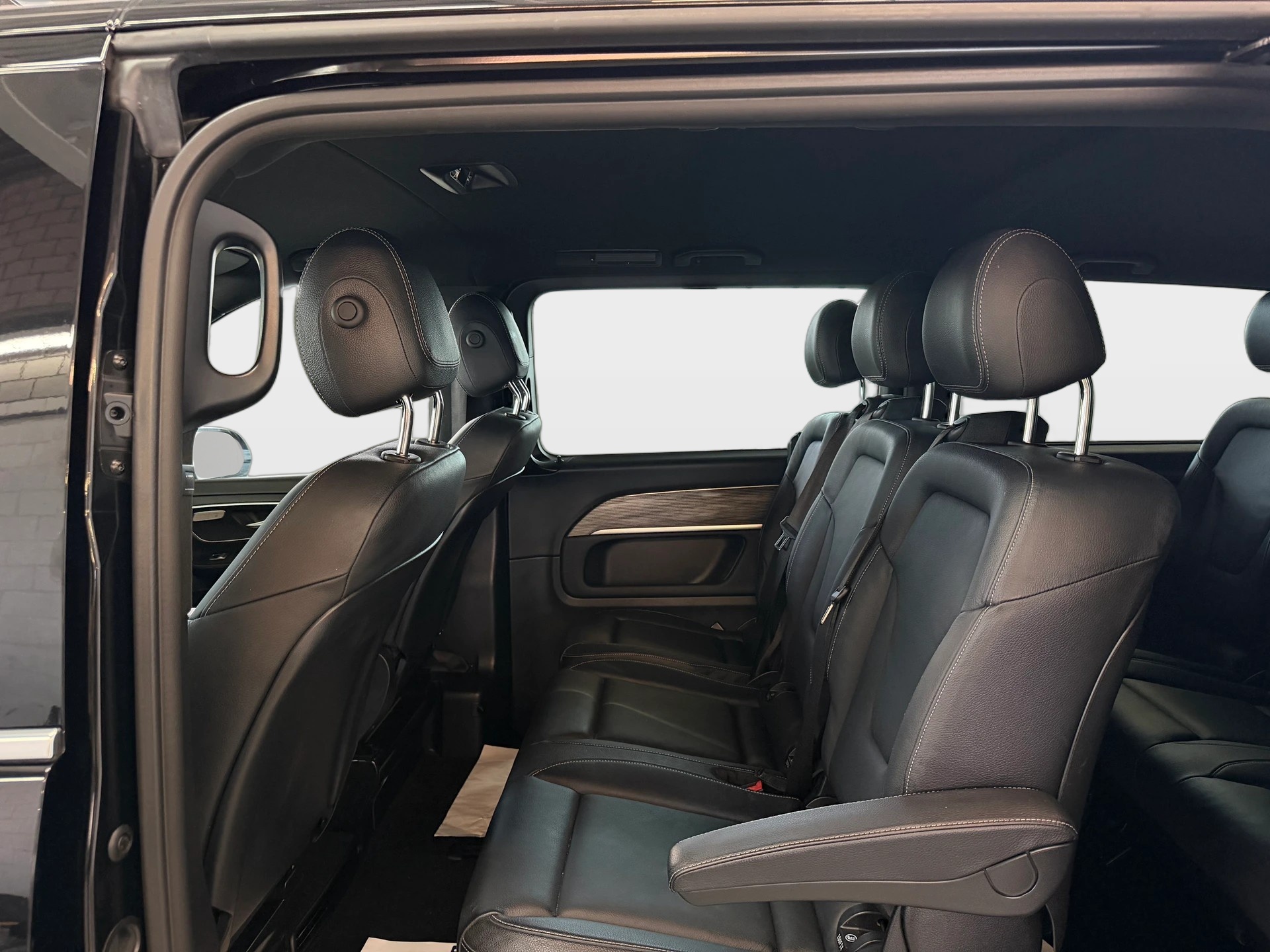 MERCEDES-BENZ V 300 d extralang Avantgarde 9G-Tronic | Ab MFK 01.2026 | Mercedes Garantie | Elektrische Türen L+R | 8-Plätzer-image-13