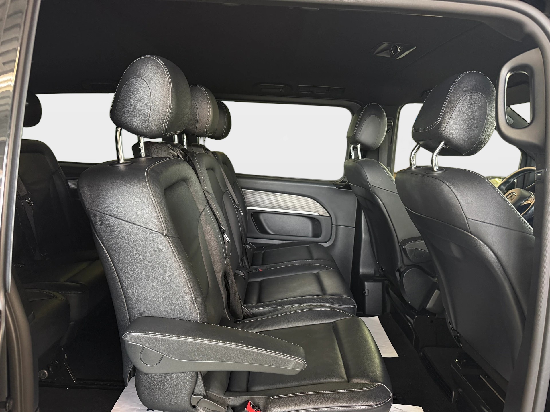 MERCEDES-BENZ V 300 d extralang Avantgarde 9G-Tronic | Ab MFK 01.2026 | Mercedes Garantie | Elektrische Türen L+R | 8-Plätzer-image-12