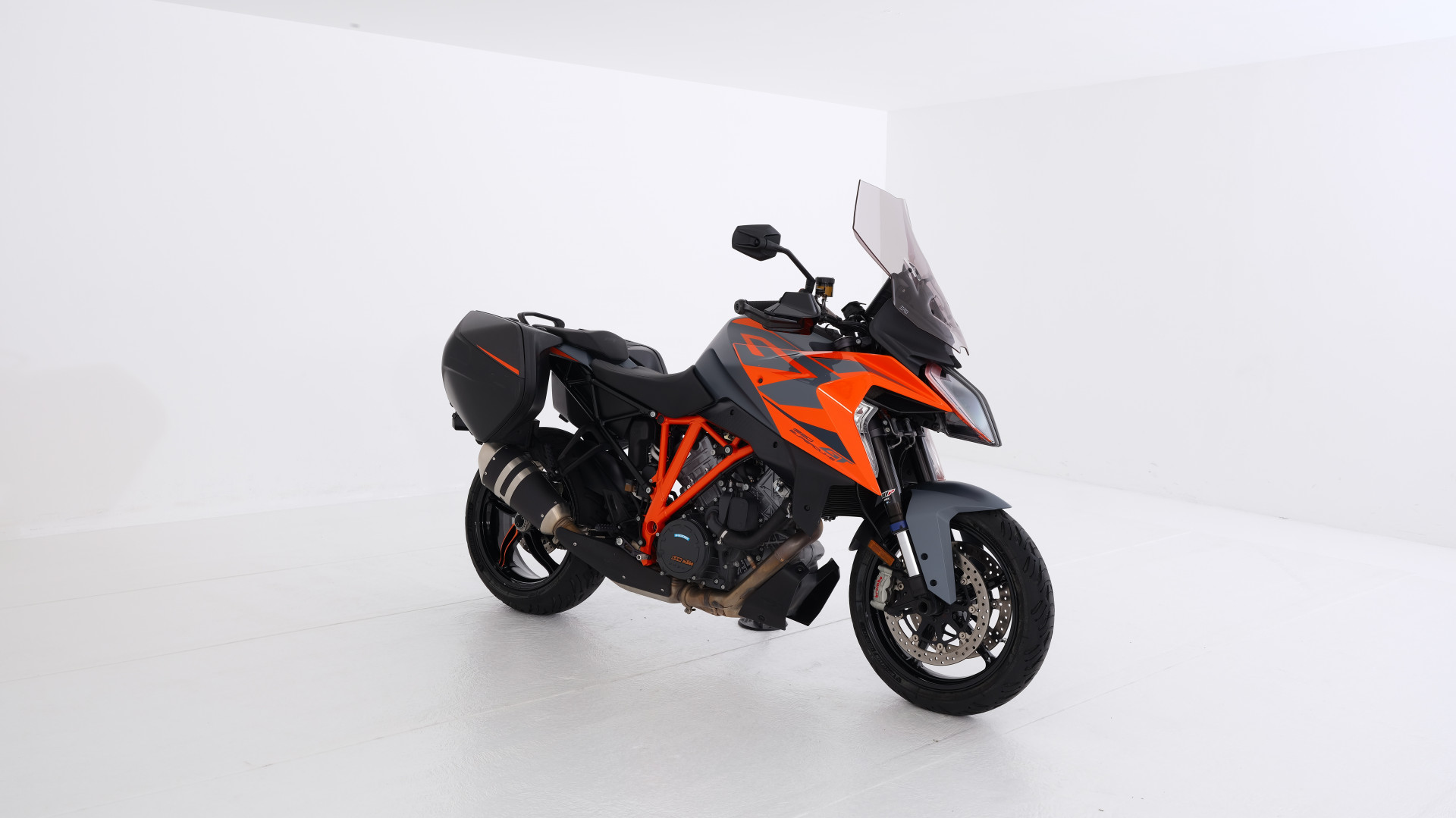 KTM 1290 Super Duke GT