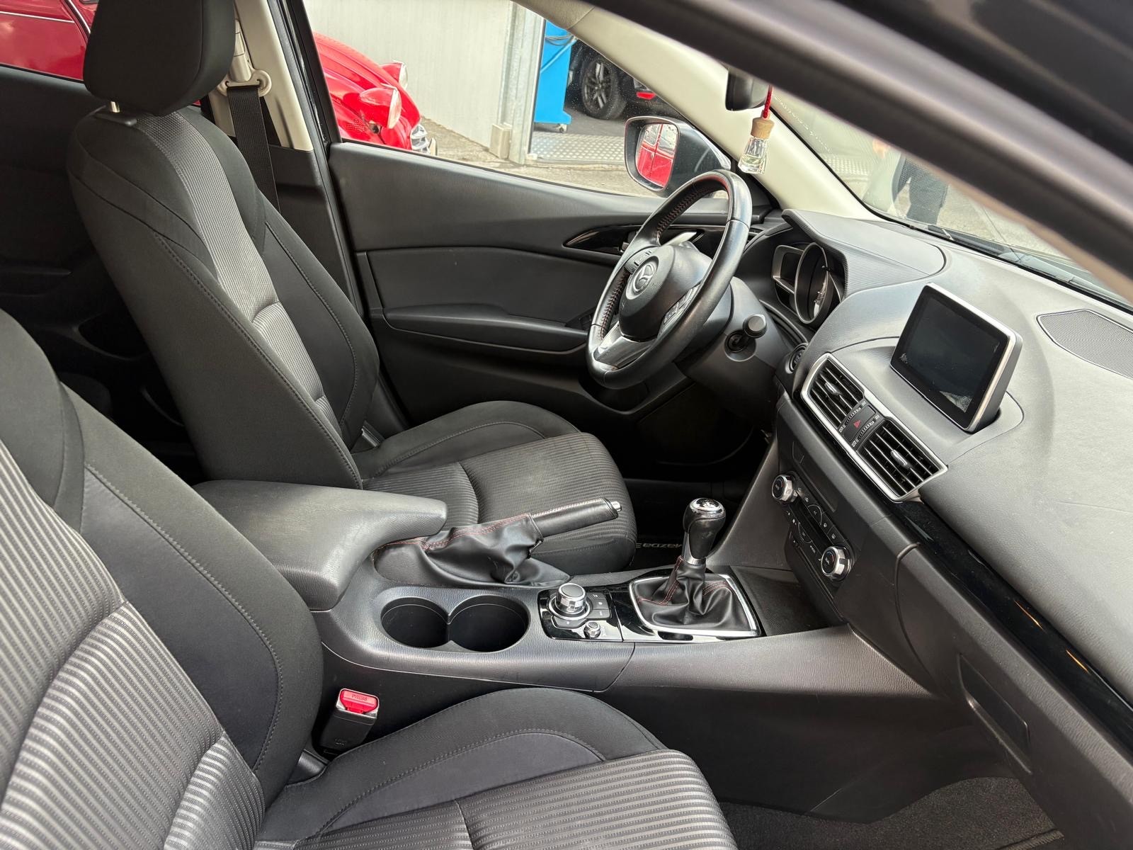 MAZDA 3 1.5 16V Ambition-image-8