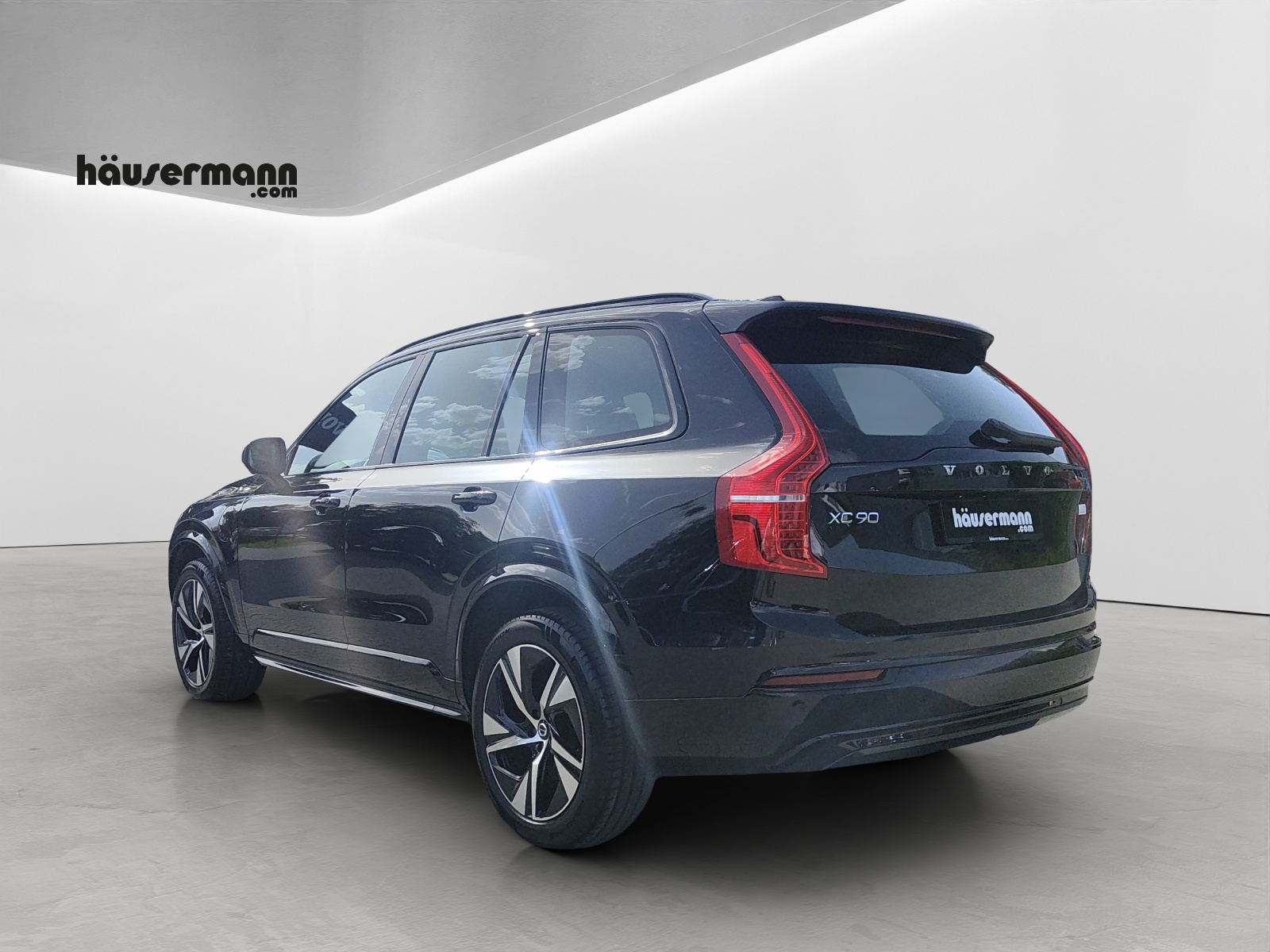 VOLVO XC90 2.0 T8 TE R-Design 7P. eAWD-showroom-element-3