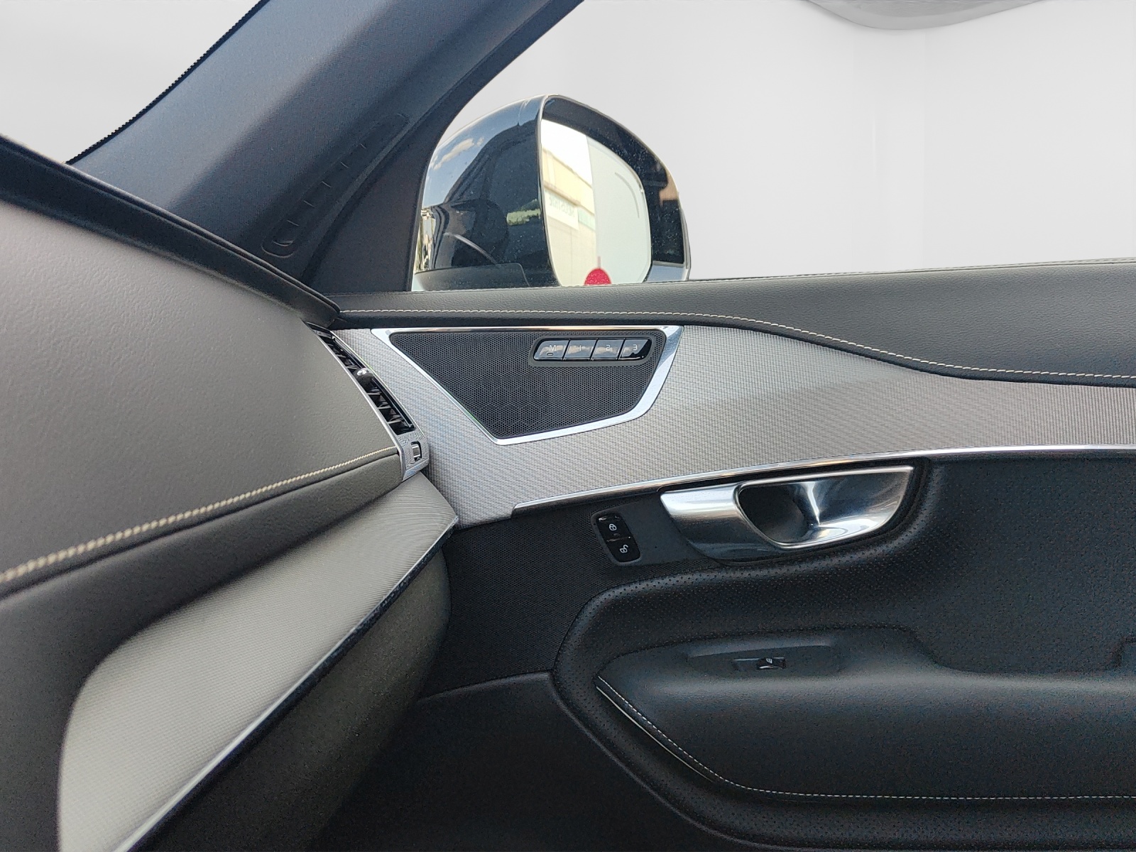 VOLVO XC90 2.0 T8 TE R-Design 7P. eAWD-image-11