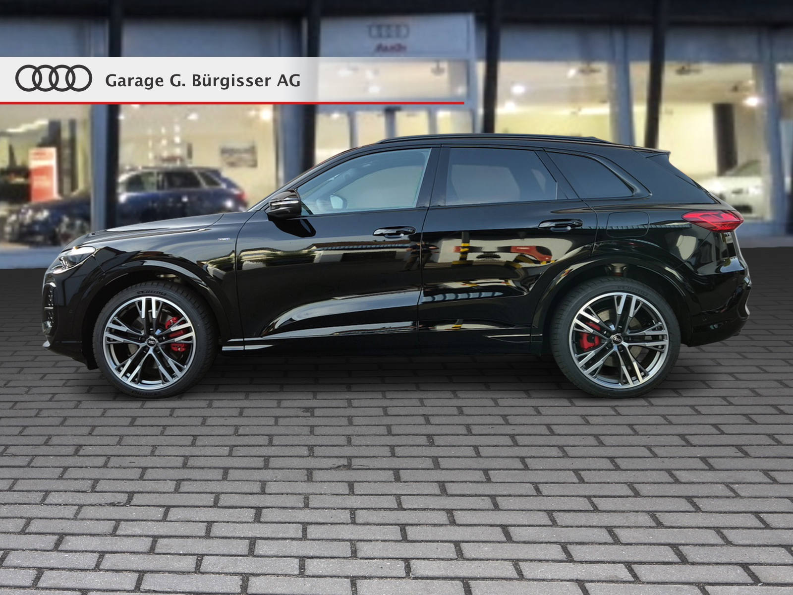 AUDI Q5 e-hybrid quattro 270 kW S-tronic Mythosschwarz Metallic-image-2