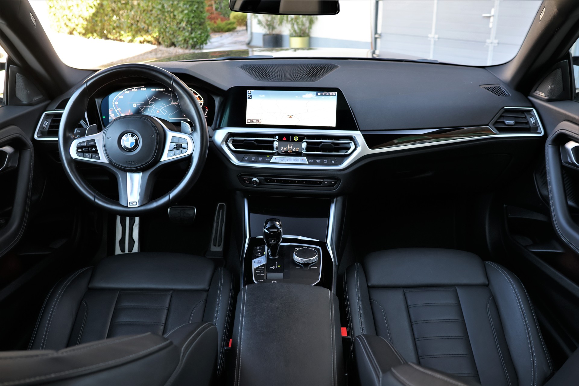 BMW M240i xDrive Steptronic *Tundernight*-image-14