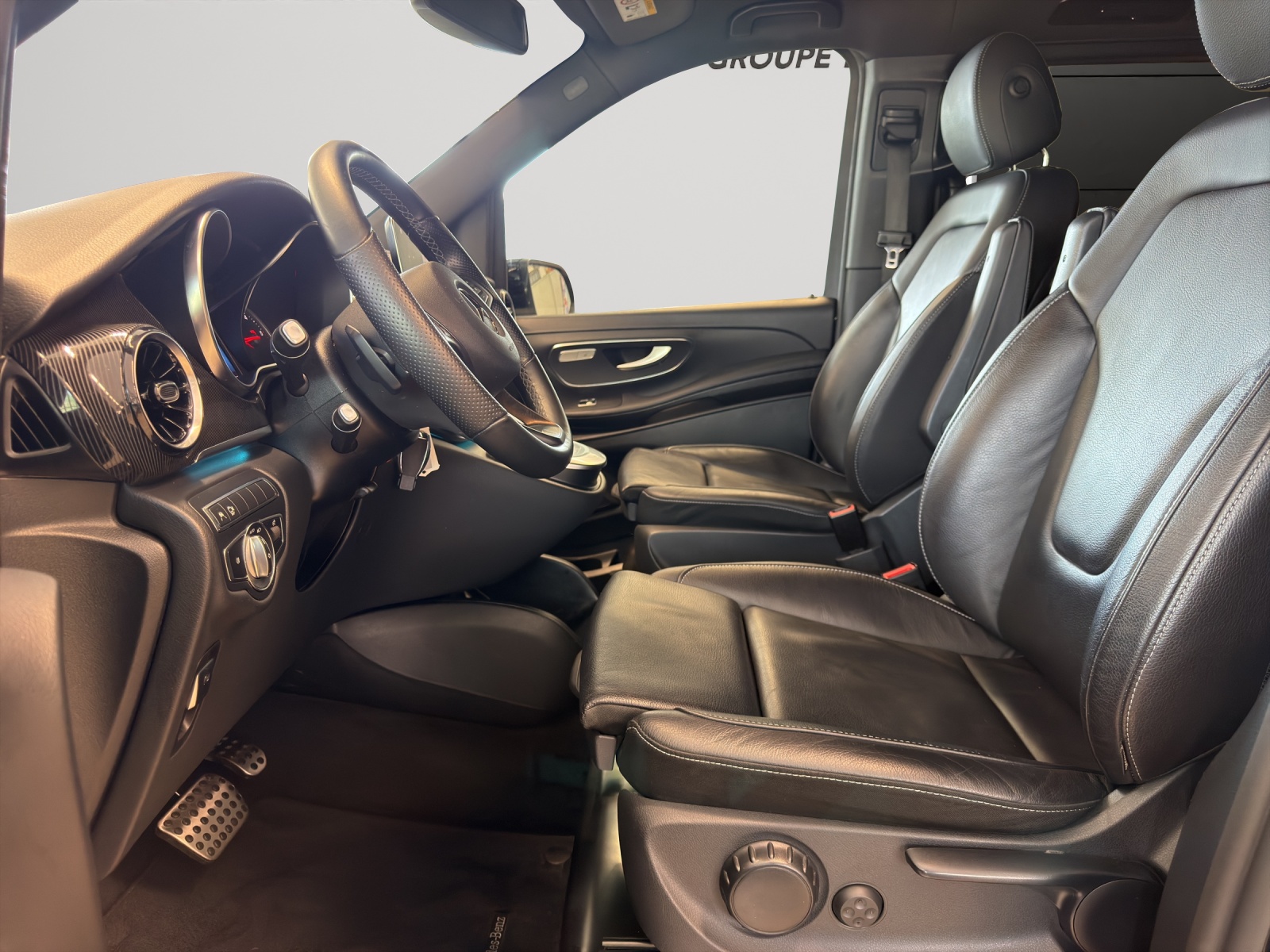 MERCEDES-BENZ V 250 d Avantgarde EL-image-7