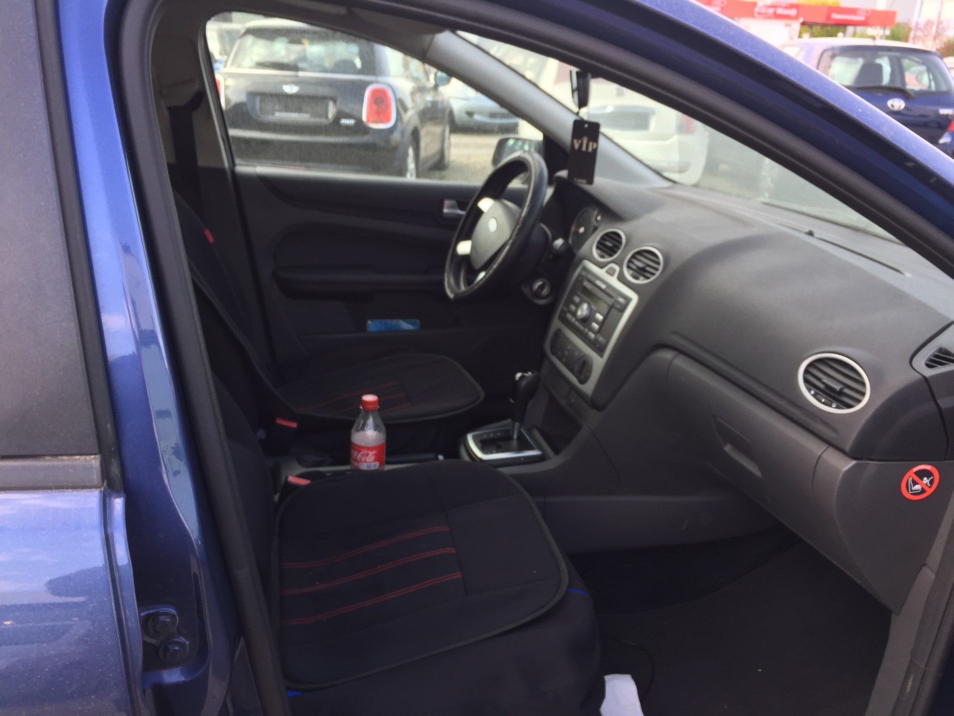 FORD Focus 1.6i Carving Automatic-image-10
