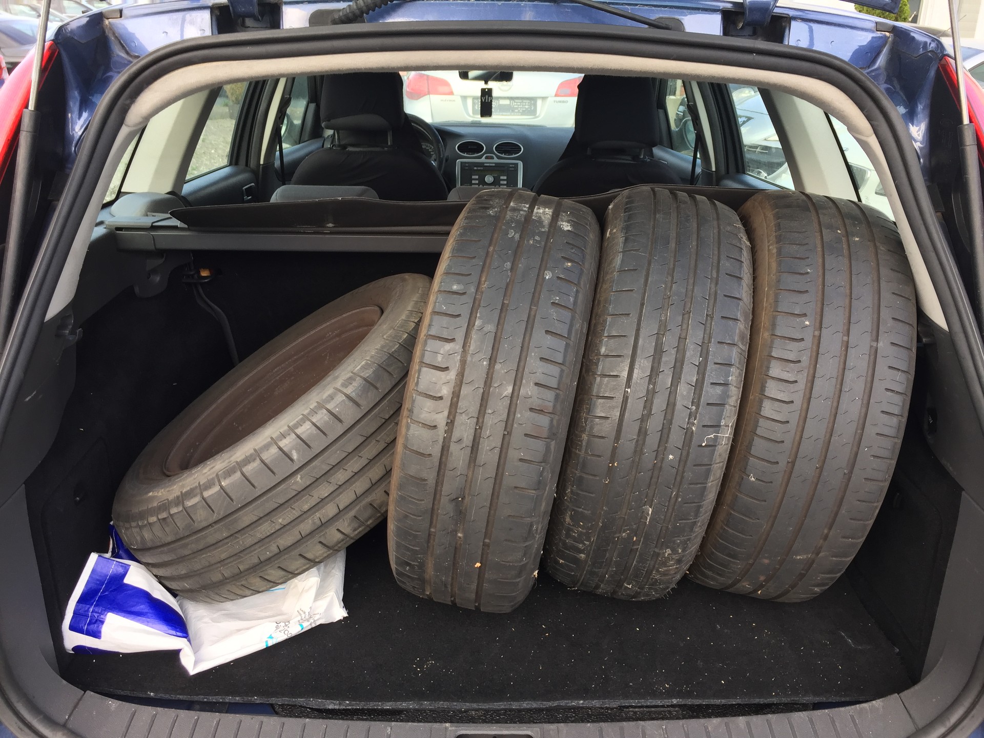 FORD Focus 1.6i Carving Automatic-image-15