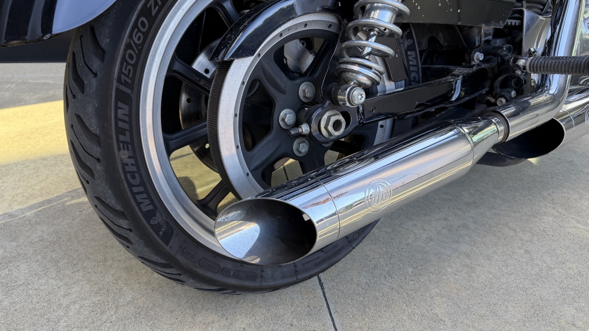 HARLEY-DAVIDSON XL 883 L Sportster Super Low-showroom-element-2