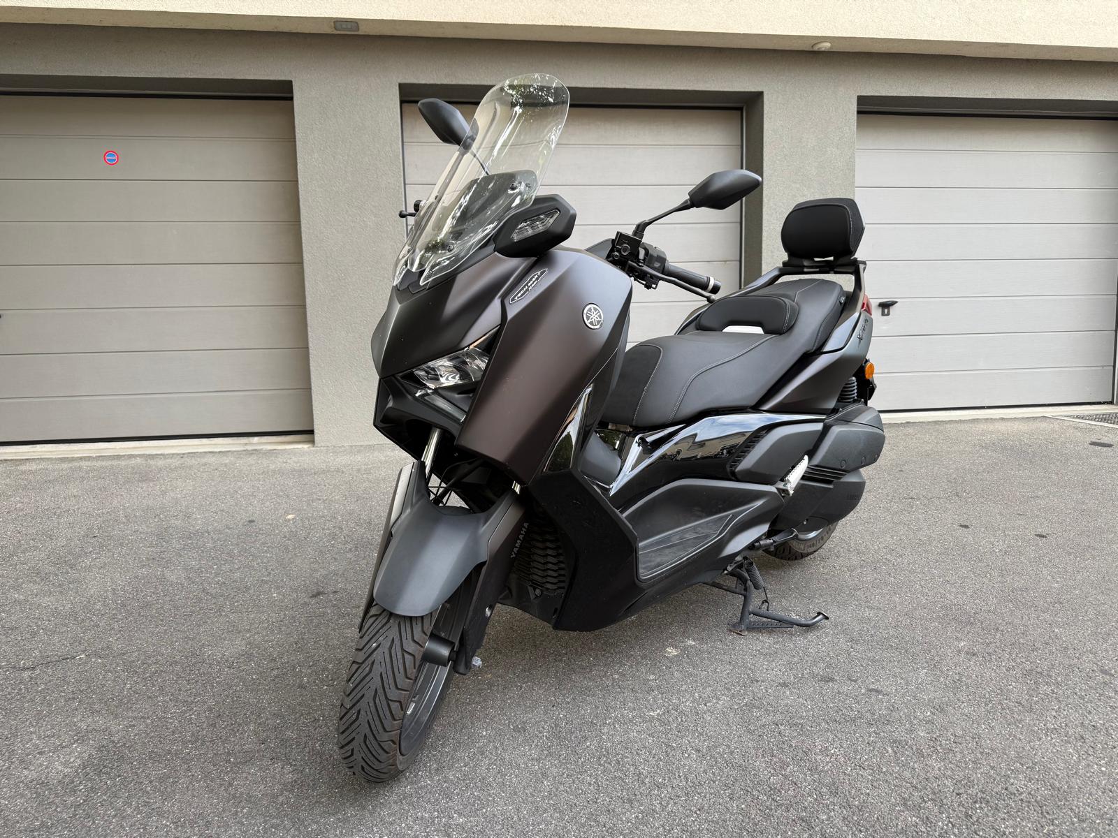 YAMAHA X-Max 300 Tech Max