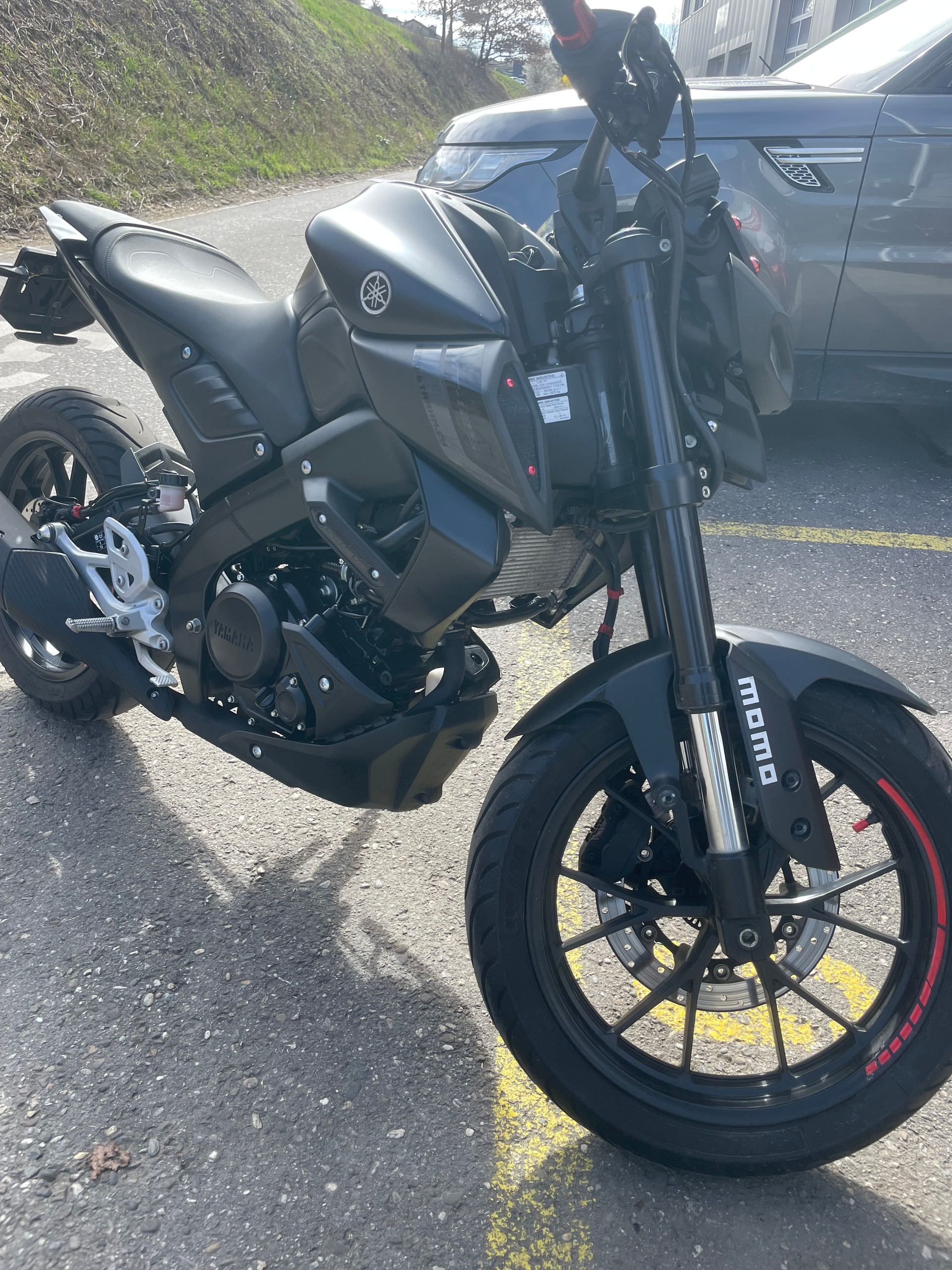 YAMAHA MT-125 ABS-image-3