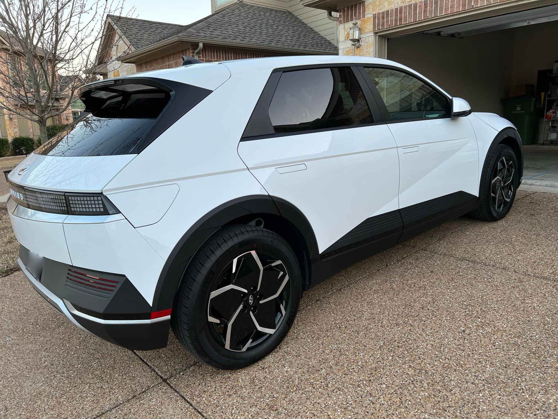 HYUNDAI 77,4 kWh Amplia 4WD-image-1