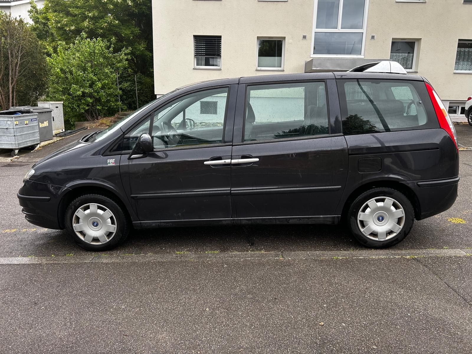 FIAT Ulysse 2.2 16V JTD Swiss Edition-image-7
