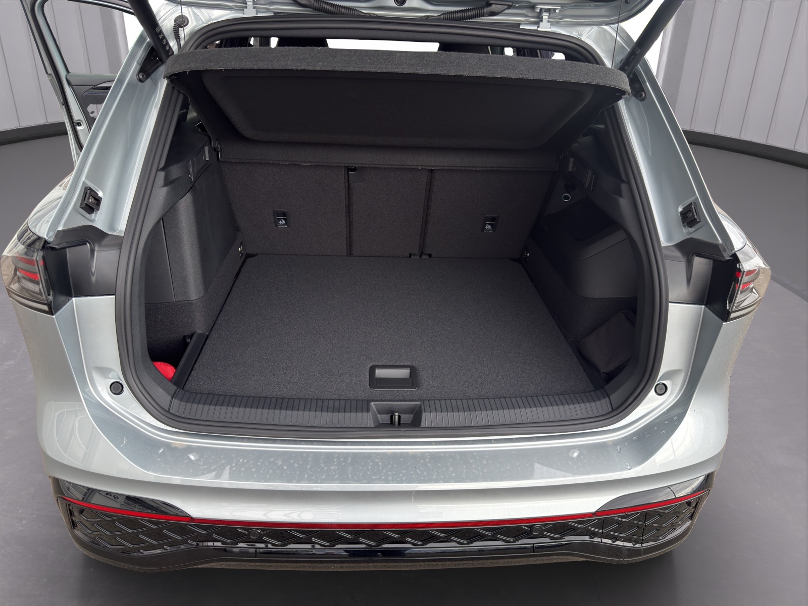 VW Tiguan 1.5 TSI evo2 eHybrid R-Line DSG-image-13