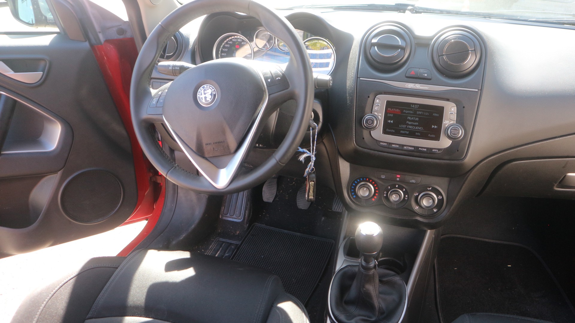 ALFA ROMEO MiTo 1.4 Progression-image-4