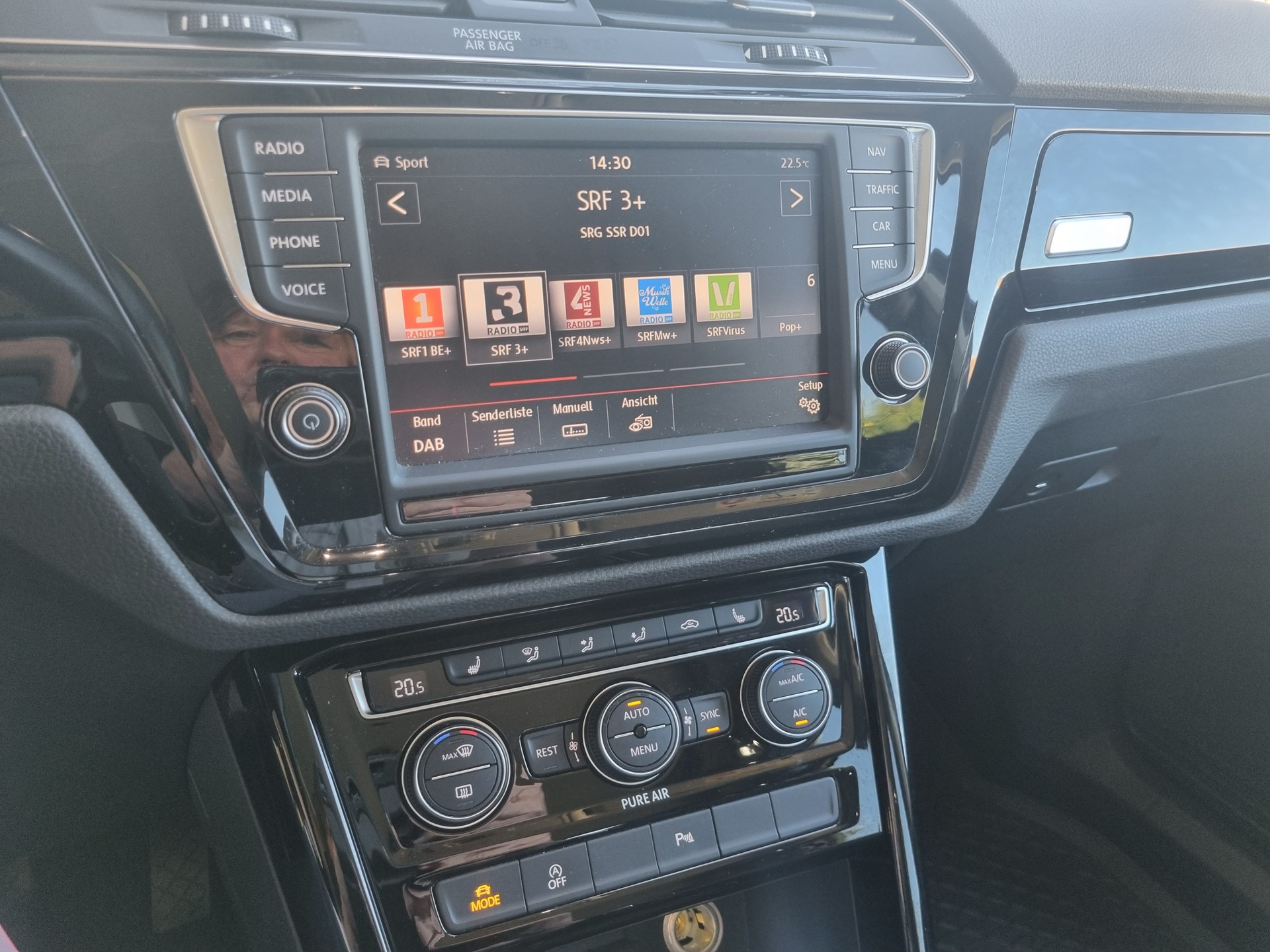 VW Touran 2.0 TDI BlueMotion Technology Highline DSG-image-13