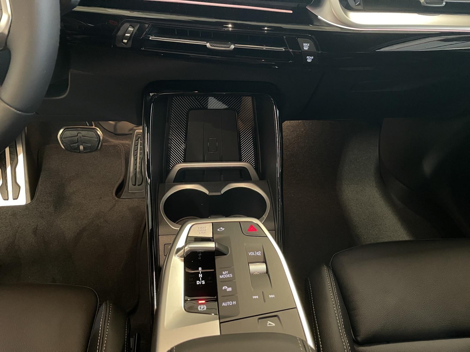 BMW X2 U10 M35i-image-12