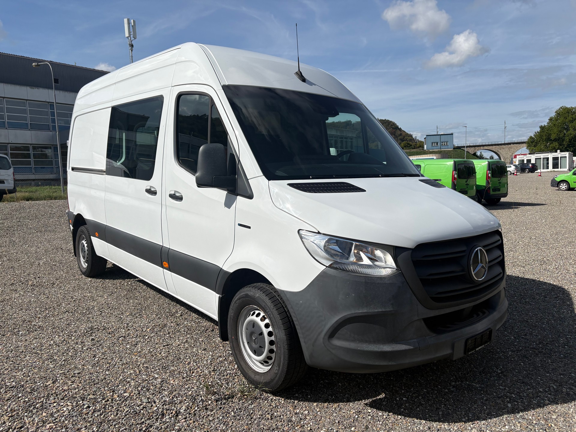 MERCEDES-BENZ eSprinter 312 47kWh Standard-image-0