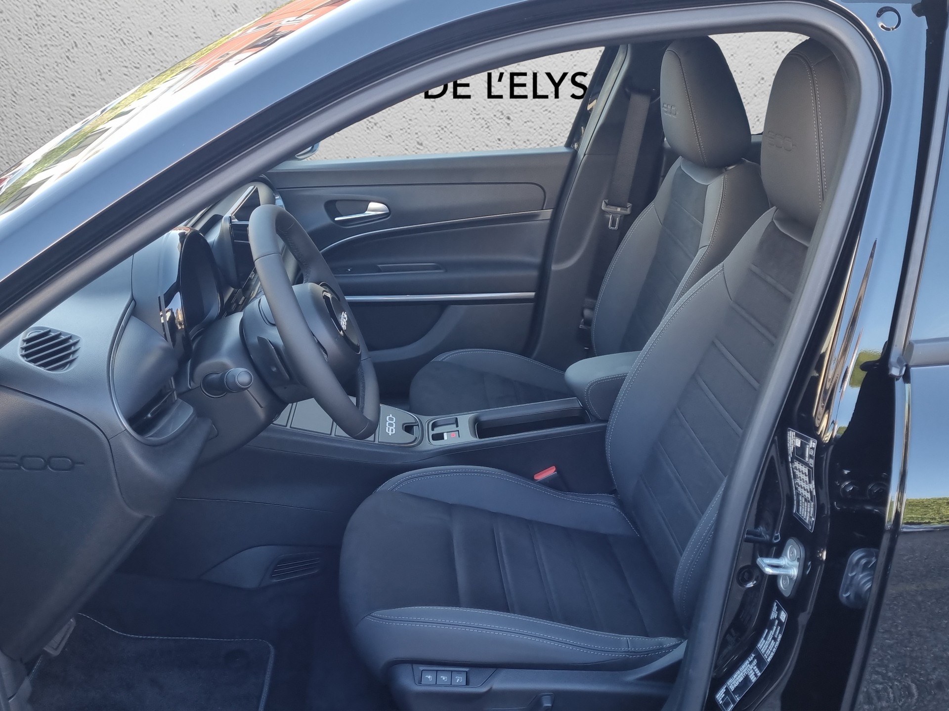 FIAT 600h Mild Hybrid Sport-image-9