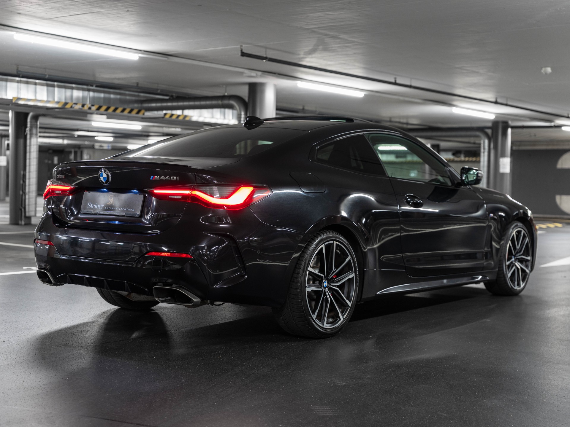 BMW M440i xDrive 48V Coupé Steptronic-image-8