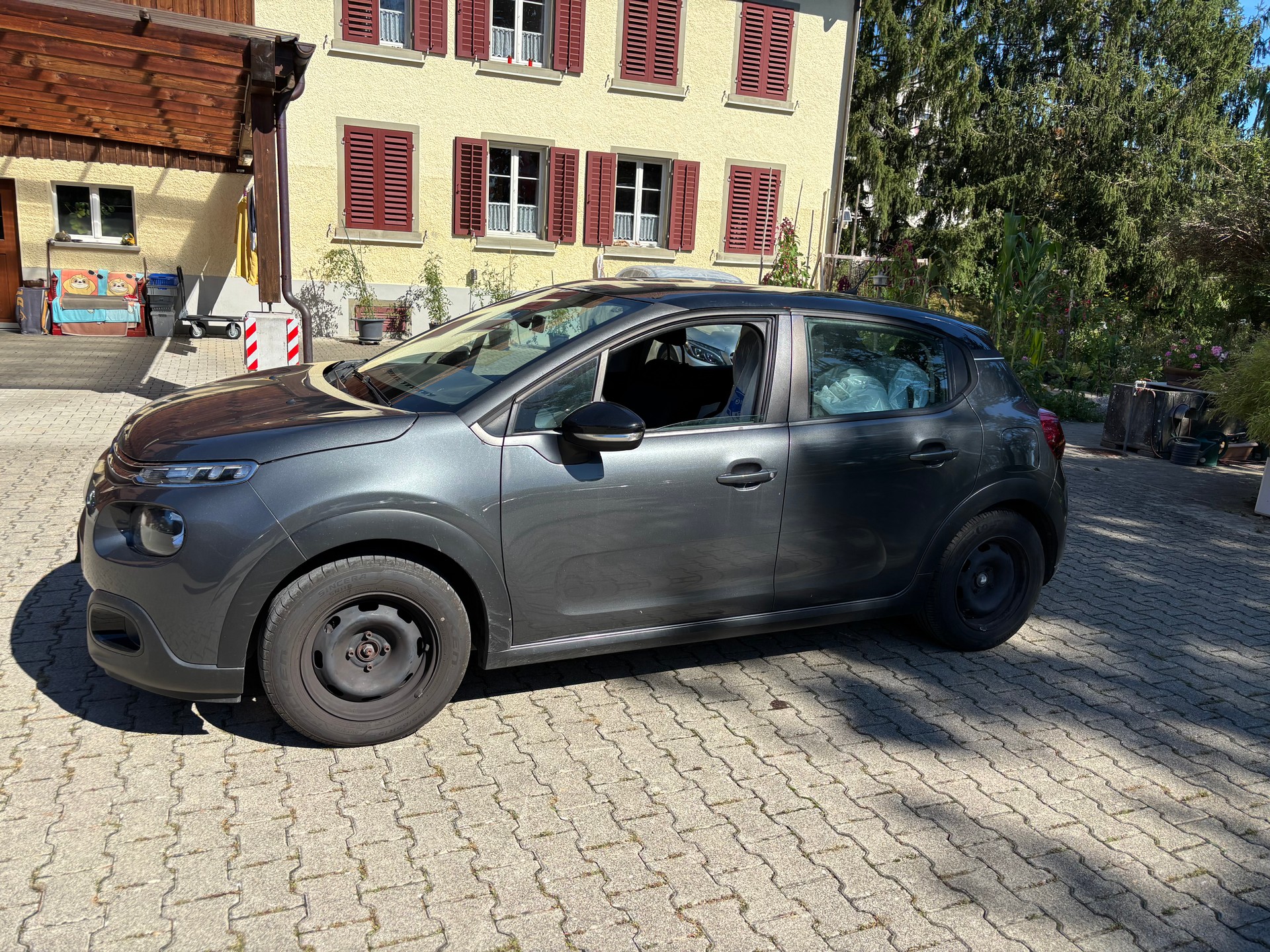 CITROEN C3 1.2i PureTech Live-image-1