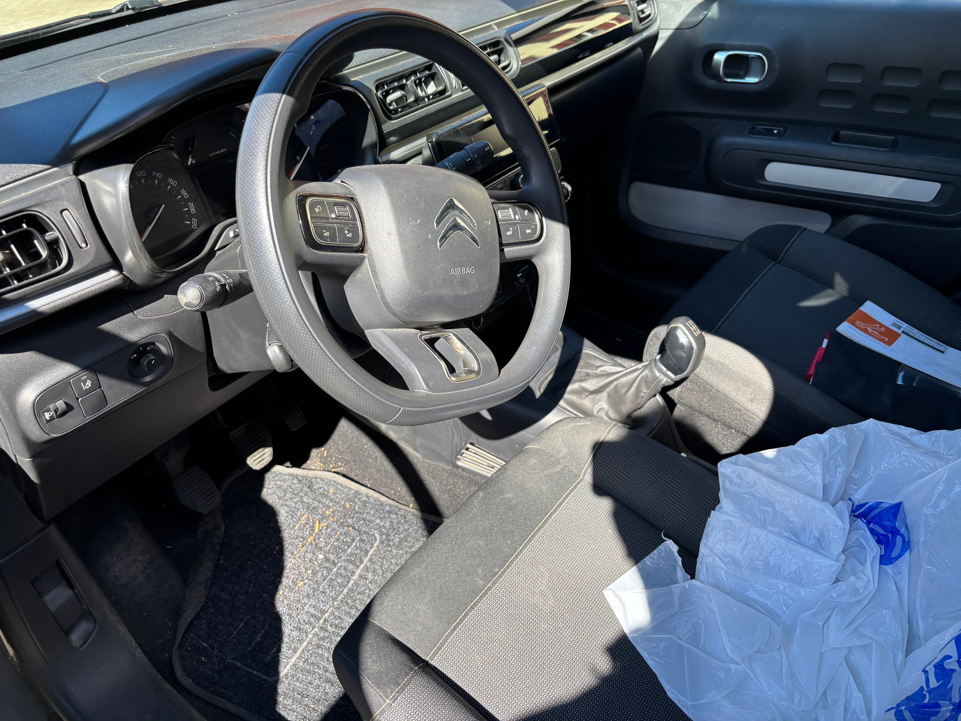 CITROEN C3 1.2i PureTech Live-image-4